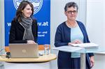 MMag. Antonella Krenn, HR Dr. Gertrud Breyer (vl)