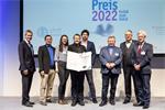 Verleihung des 3. Preises an das Österr. Ökologie-Institut (Christian Pladerer, 4. v. l.) mit SC Christian Holzer, Reinhard Siebenhandl (Österr. Städtebund), ÖWAV-Präs. Roland Hohenauer und GS Walter Leiss (Österr. Gemeindebund)